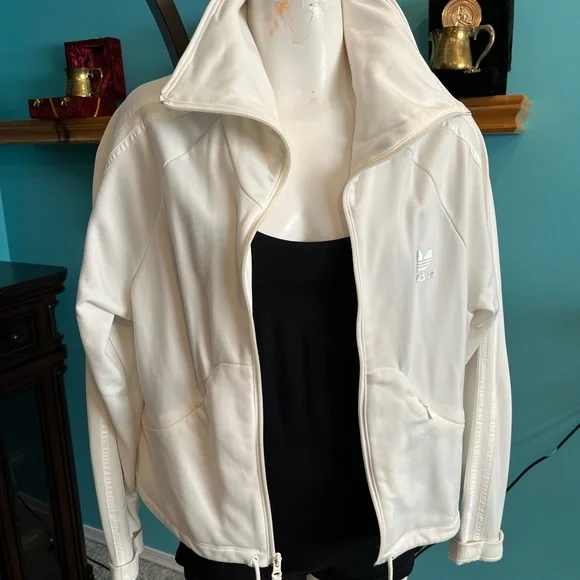 Adidas cropped jacket - Picture 2 of 7